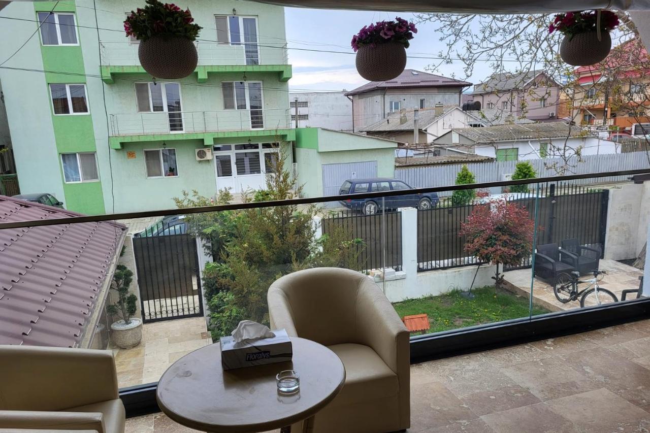 Pensiunea Vila Ysy - Eforie Nord Exterior foto